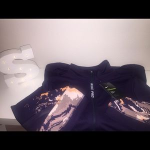Nike Pro Hyperwarm Pullover